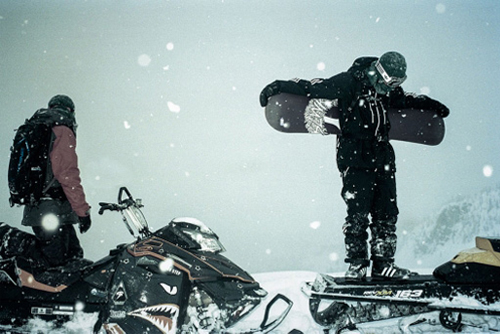 adidas Snowboarding 2013冬季型錄